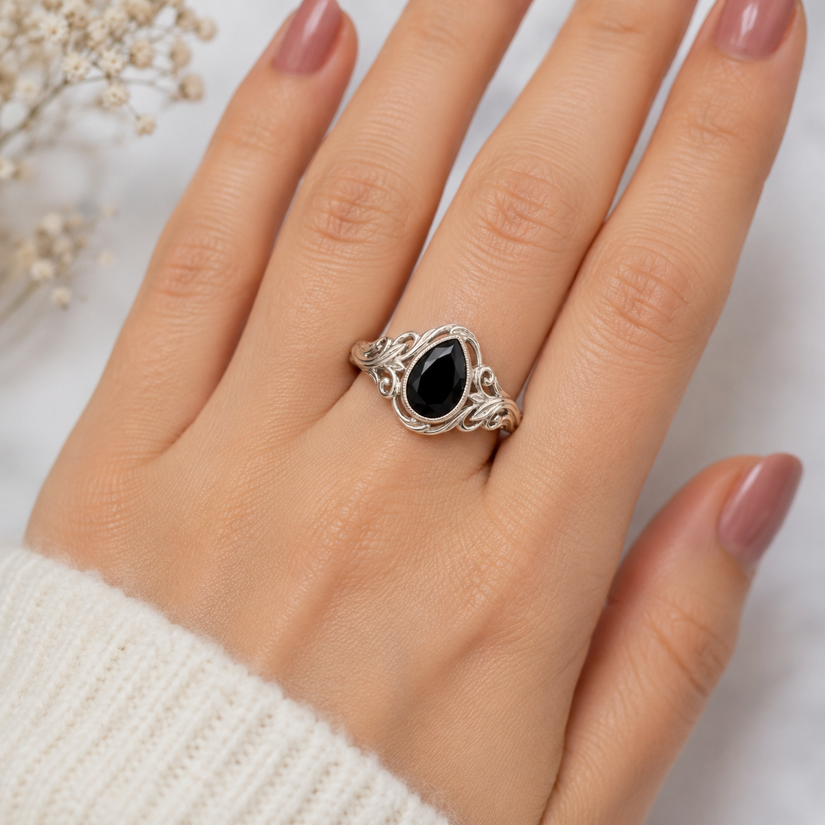 BLACK PEAR-CUT VINTAGE ENGAGEMENT RING