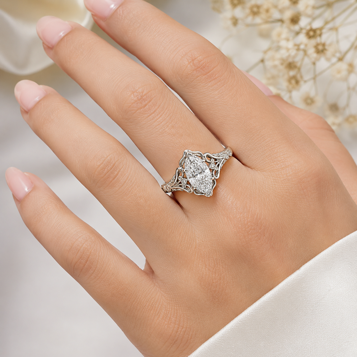 VINTAGE MARQUISE DIAMOND WEDDING RING