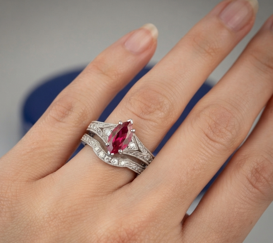 RUBY MARQUISE-CUT VINTAGE RING SET