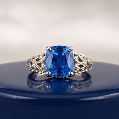 BLUE SAPPHIRE CUSHION-CUT VINTAGE ENGAGEMENT RING