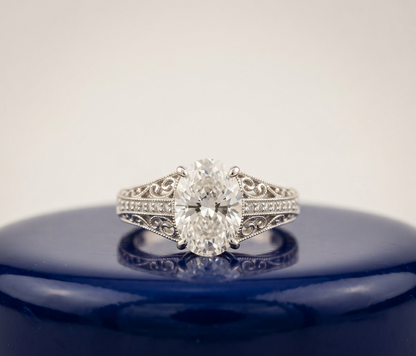 VINTAGE OVAL DIAMOND WEDDING RING