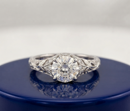 VINTAGE ROUND DIAMOND ENGAGEMENT RING