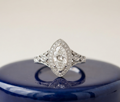 MARQUISE DIAMOND VINTAGE WEDDING RING