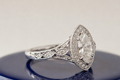MARQUISE DIAMOND VINTAGE WEDDING RING