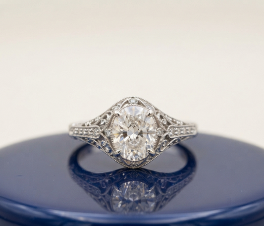 VINTAGE OVAL DIAMOND WEDDING RING
