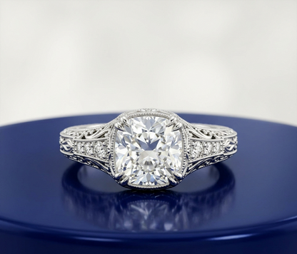 CUSHION DIAMOND VINTAGE WEDDING RING