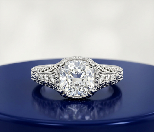 CUSHION DIAMOND VINTAGE WEDDING RING