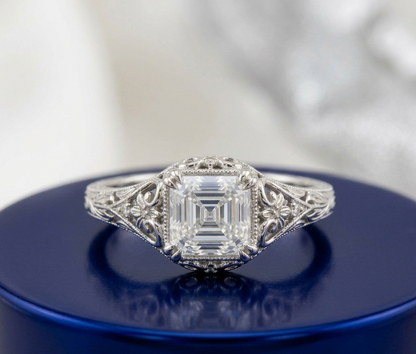 ASSCHER DIAMOND VINTAGE WEDDING RING