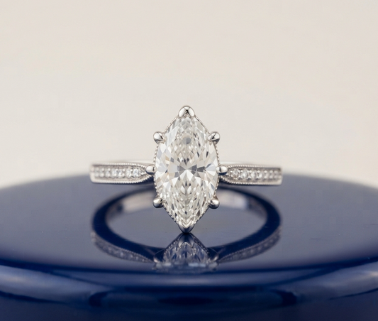 MARQUISE DIAMOND VINTAGE WEDDING RING