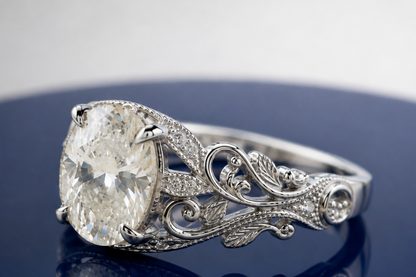 OVAL DIAMOND VINTAGE WEDDING RING