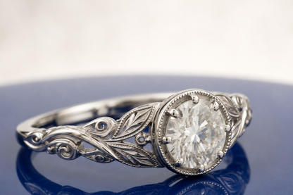 VINTAGE ROUND DIAMOND ENGAGEMENT RING