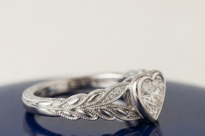VINTAGE HEART DIAMOND ENGAGEMENT RING