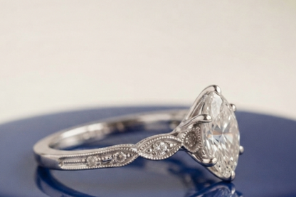MARQUISE DIAMOND VINTAGE ENGAGEMENT RING