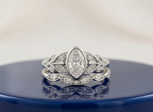 MARQUISE DIAMOND VINTAGE RING SET