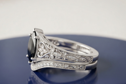 BLACK MARQUISE-CUT VINTAGE RING SET