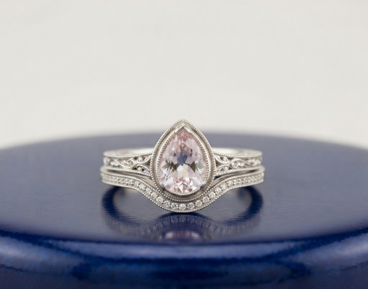 PINK PEAR-CUT VINTAGE RING SET