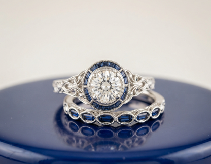 VINTAGE ROUND DIAMOND RING SET