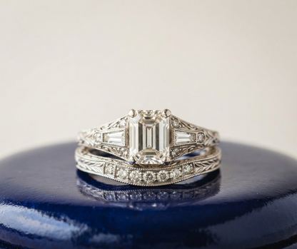 VINTAGE EMERALD DIAMOND RING SET
