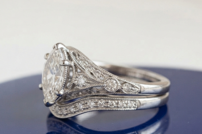 MARQUISE DIAMOND VINTAGE RING SET