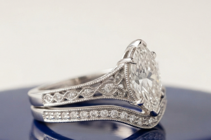 VINTAGE MARQUISE DIAMOND RING SET