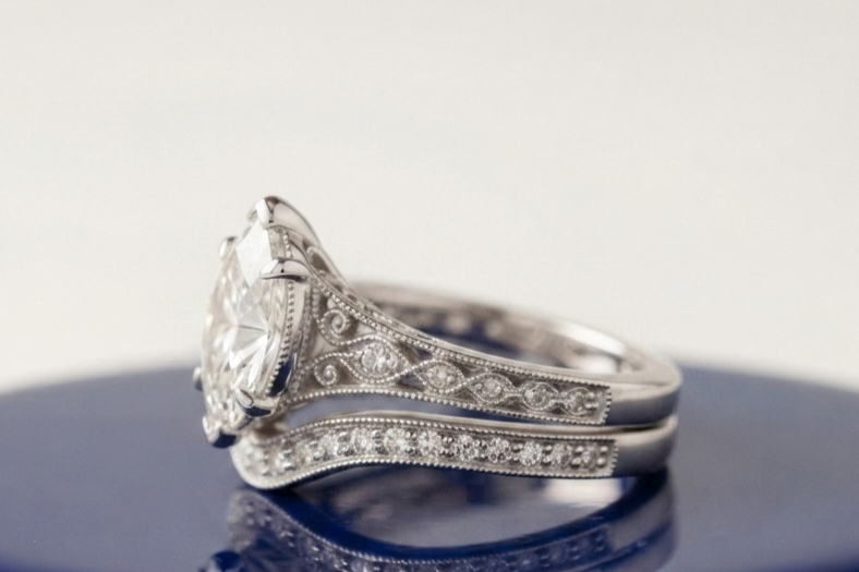 VINTAGE MARQUISE DIAMOND RING SET