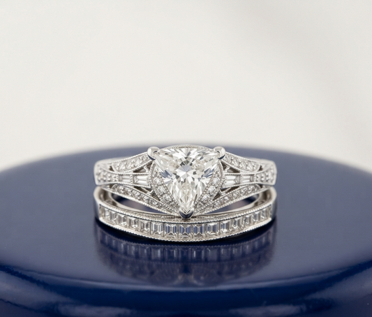 TRILLION DIAMOND VINTAGE RING SET