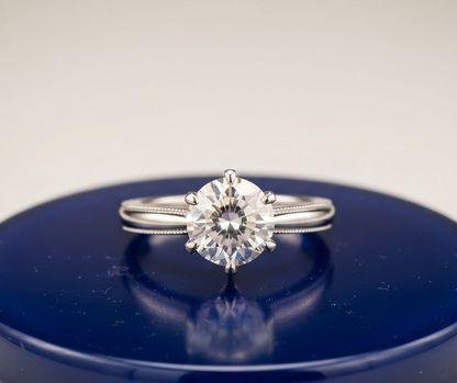 SOLITAIRE ROUND ENGAGEMENT RING