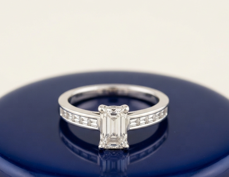 EMERALD-CUT SOLITAIRE ENGAGEMENT RING