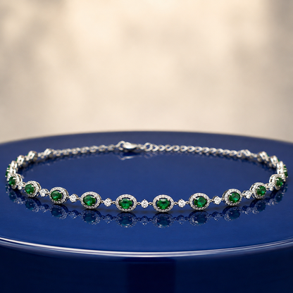 GREEN OVAL-CUT NECKLACE
