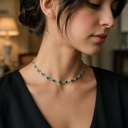 GREEN OVAL-CUT NECKLACE