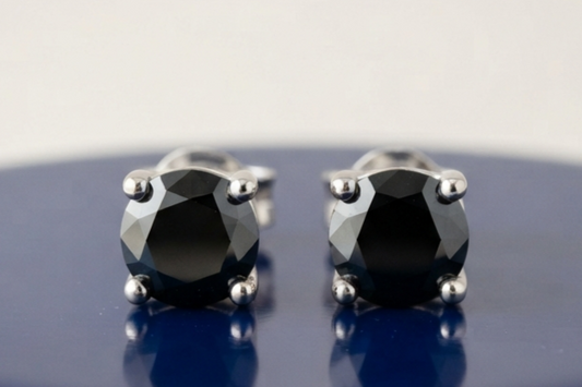 BLACK ROUND DIAMOND STUD EARINGS