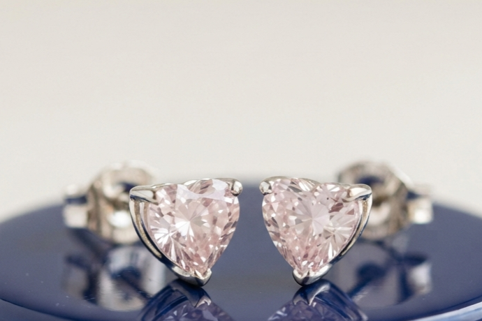 PINK HEART DIAMOND STUD EARINGS