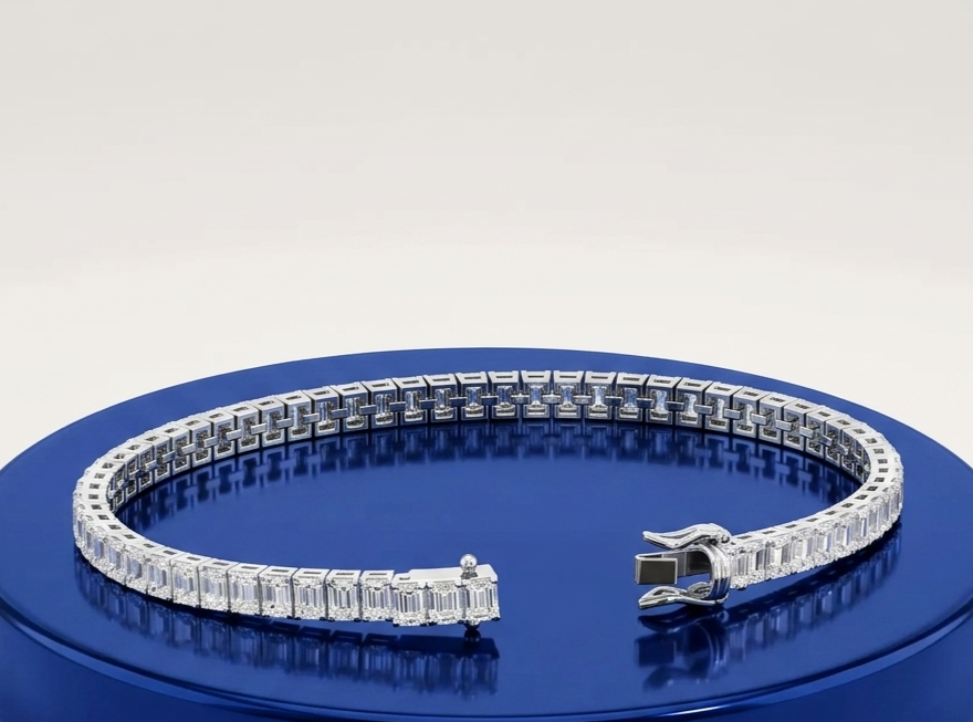EMERALD DIAMOND TENNIS BRACELET