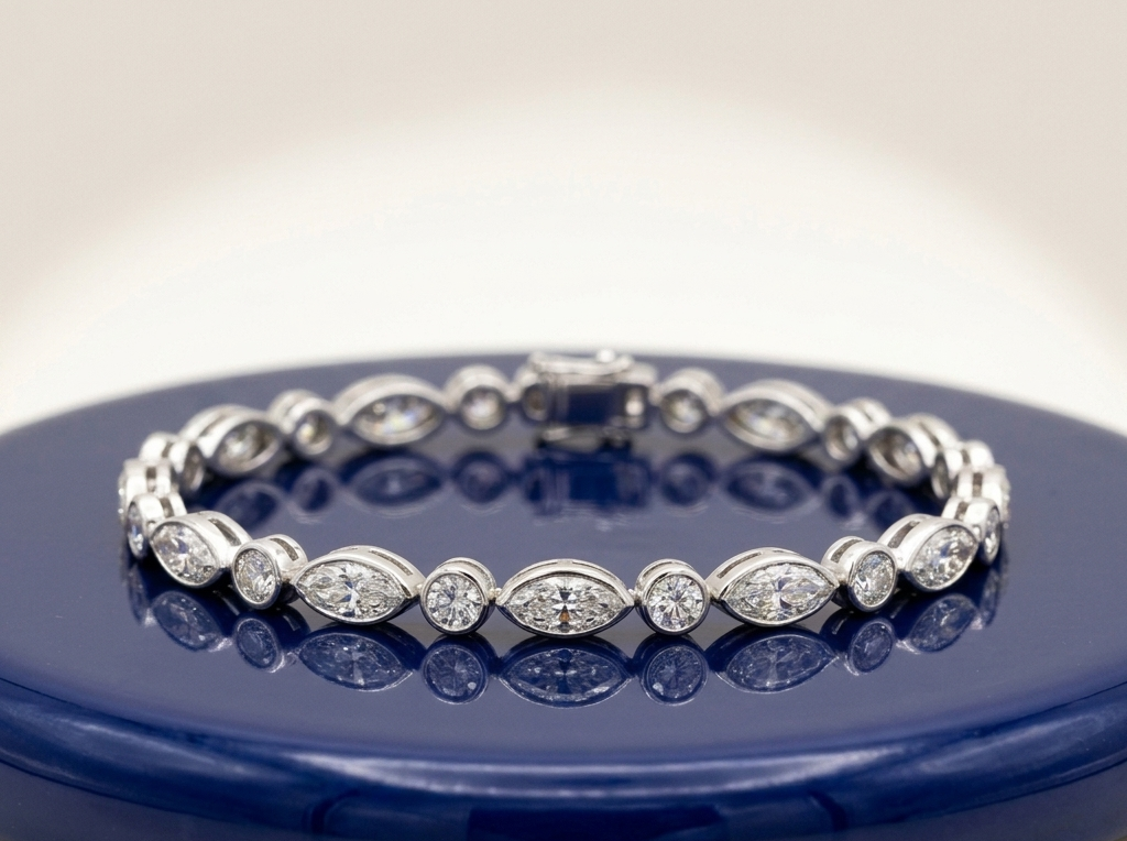 MARQUISE AND ROUND DIAMOND TENNIS BRACELET